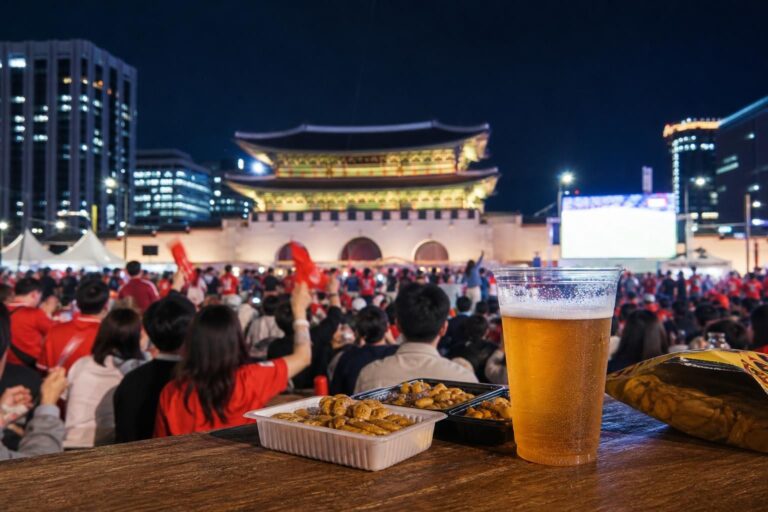 Gwanghwamun beer featured image - World Cup Seoul Watch Brings a Beer Boom: Convenience Stores Near Gwanghwamun See Sales Sur...