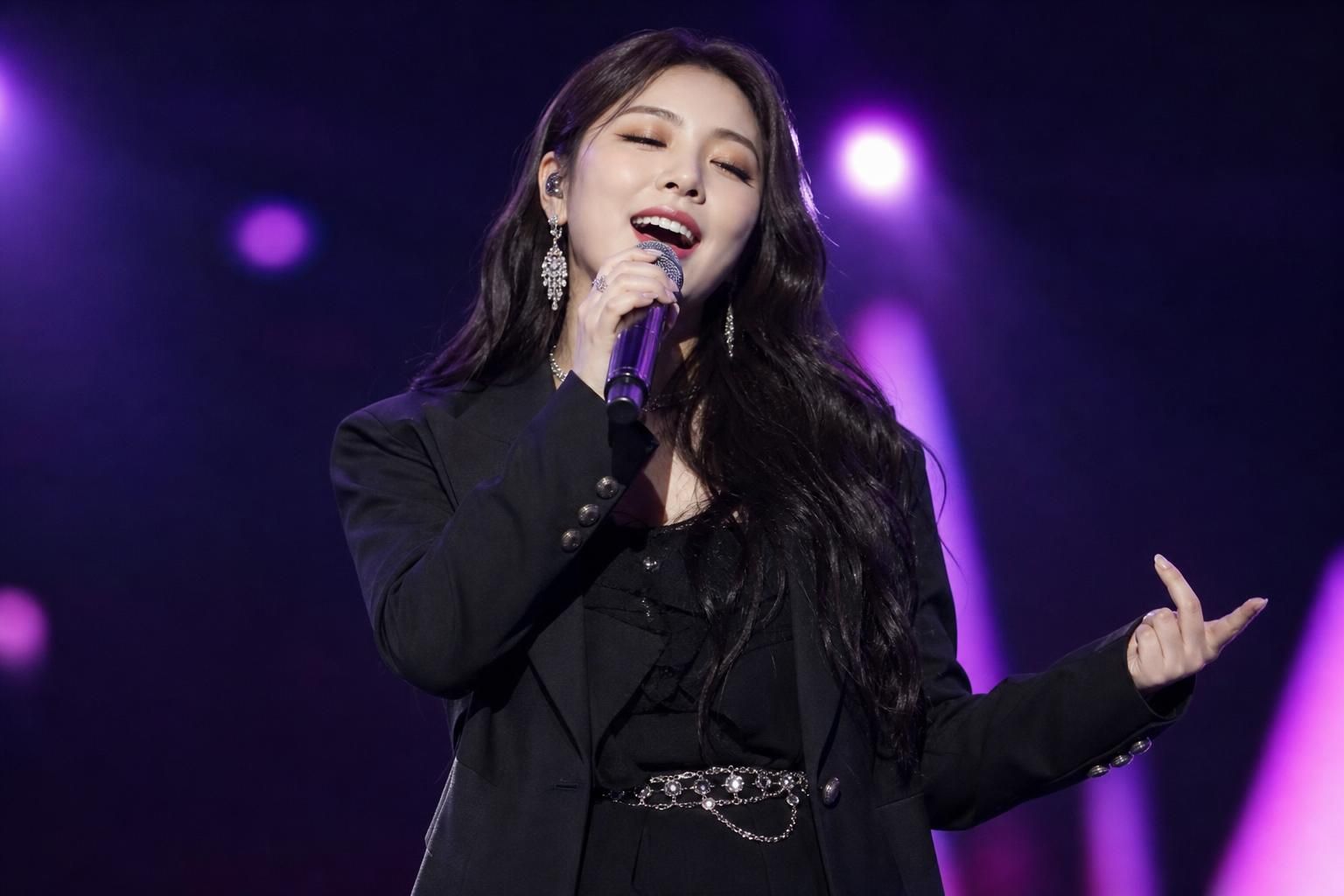 Ailee concert Image explaining the article's impact and background - Additionally, the way clothing fits on stage—combined wi...