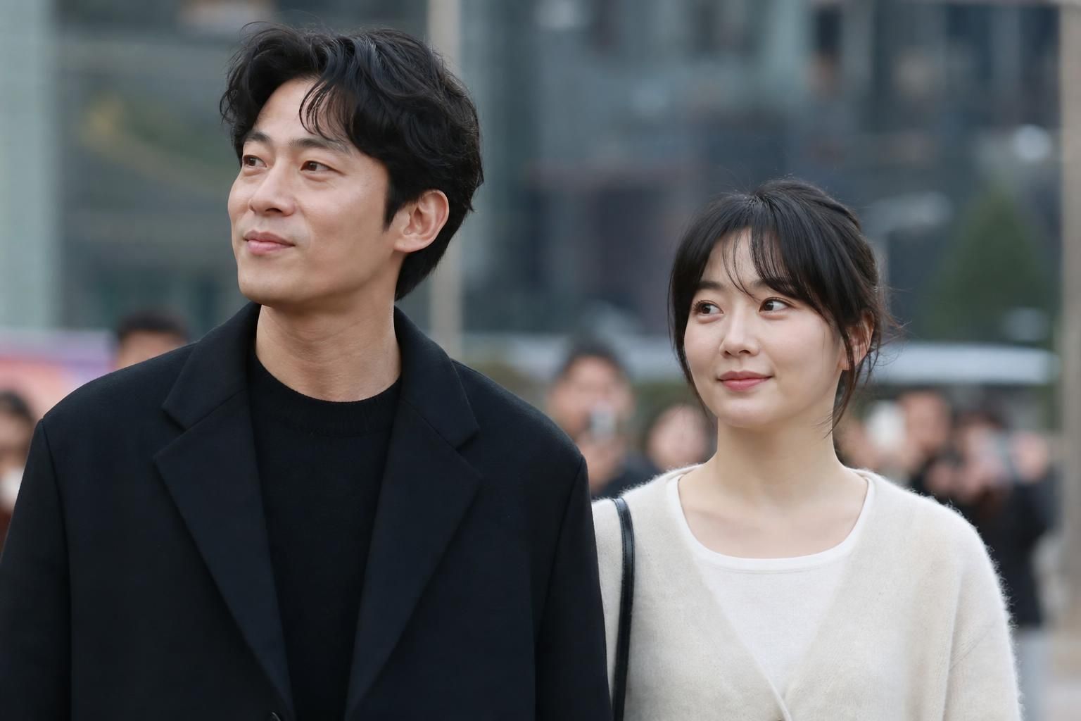 celebrity couple Image explaining the article's impact and background - In that context, the story’s emphasis on “love and ca...