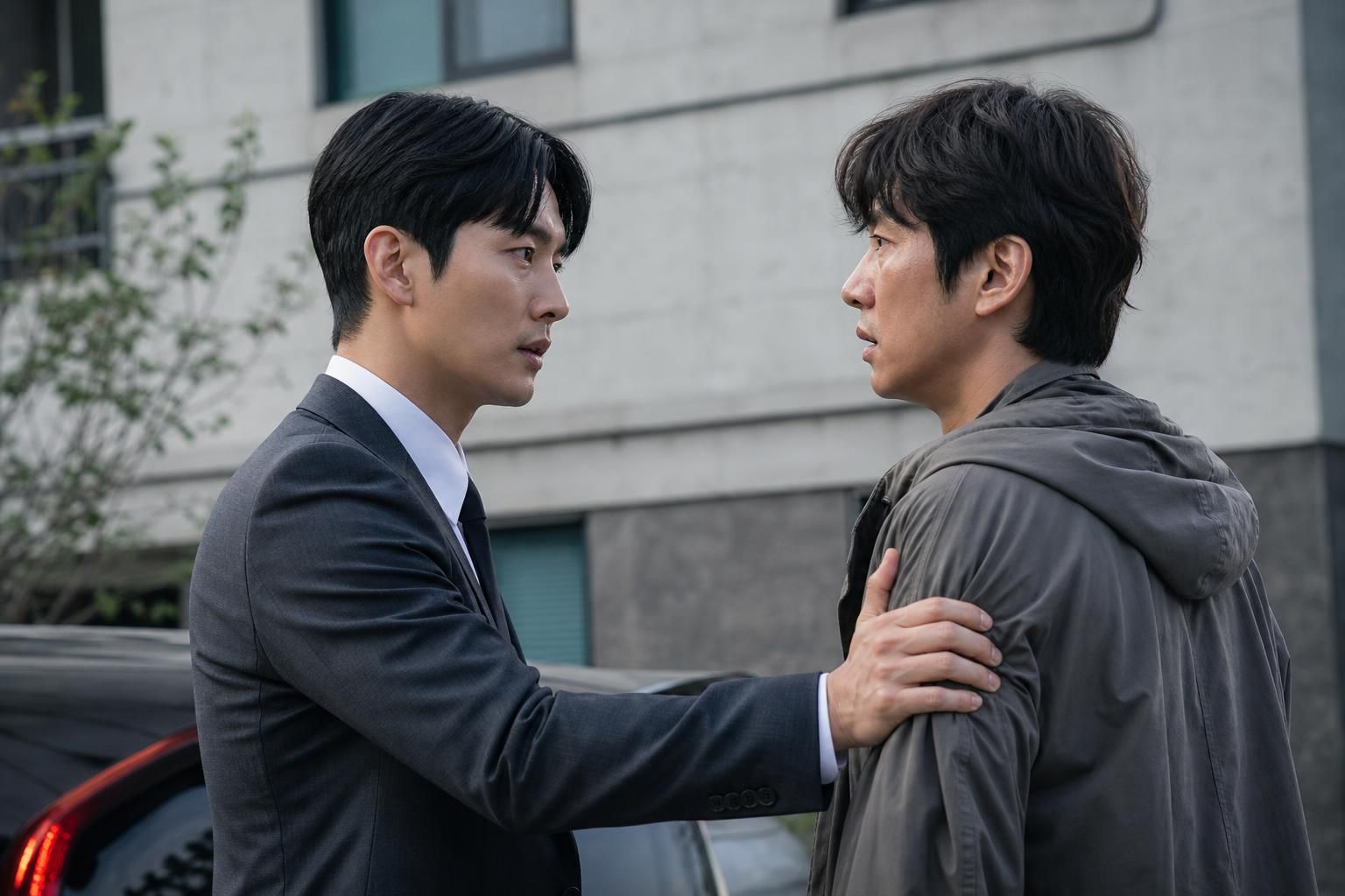 Korean drama Image explaining the article's impact and background - Viewers are likely to watch closely for why Park Hae Kang...