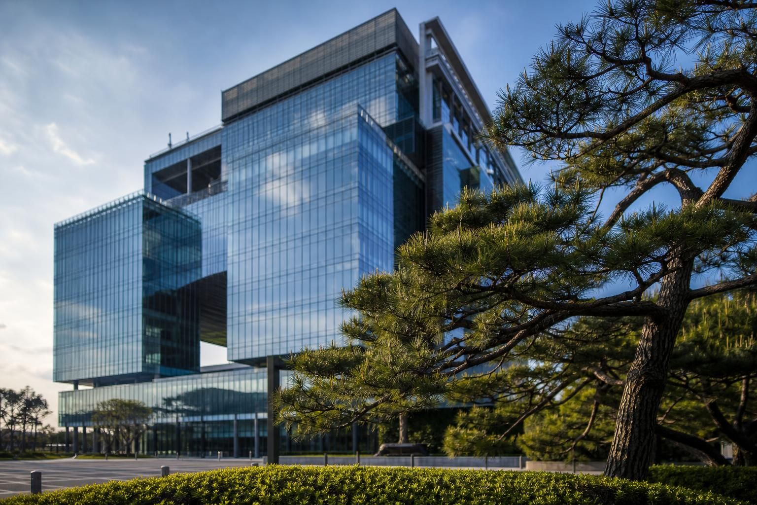 JTBC headquarters Image explaining the article's impact and background - Alongside court-related developments, the digest als...