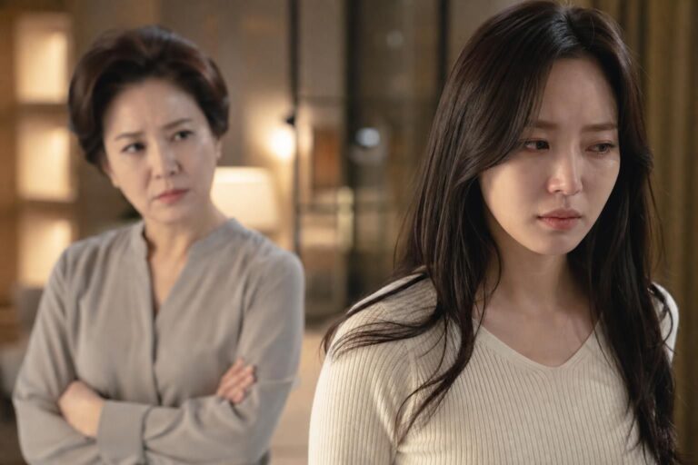 mother daughter featured image - MBC’s ‘Family Register’ Teases a Charged Mother-Daughter Clash Fueled by an Affair Stigma