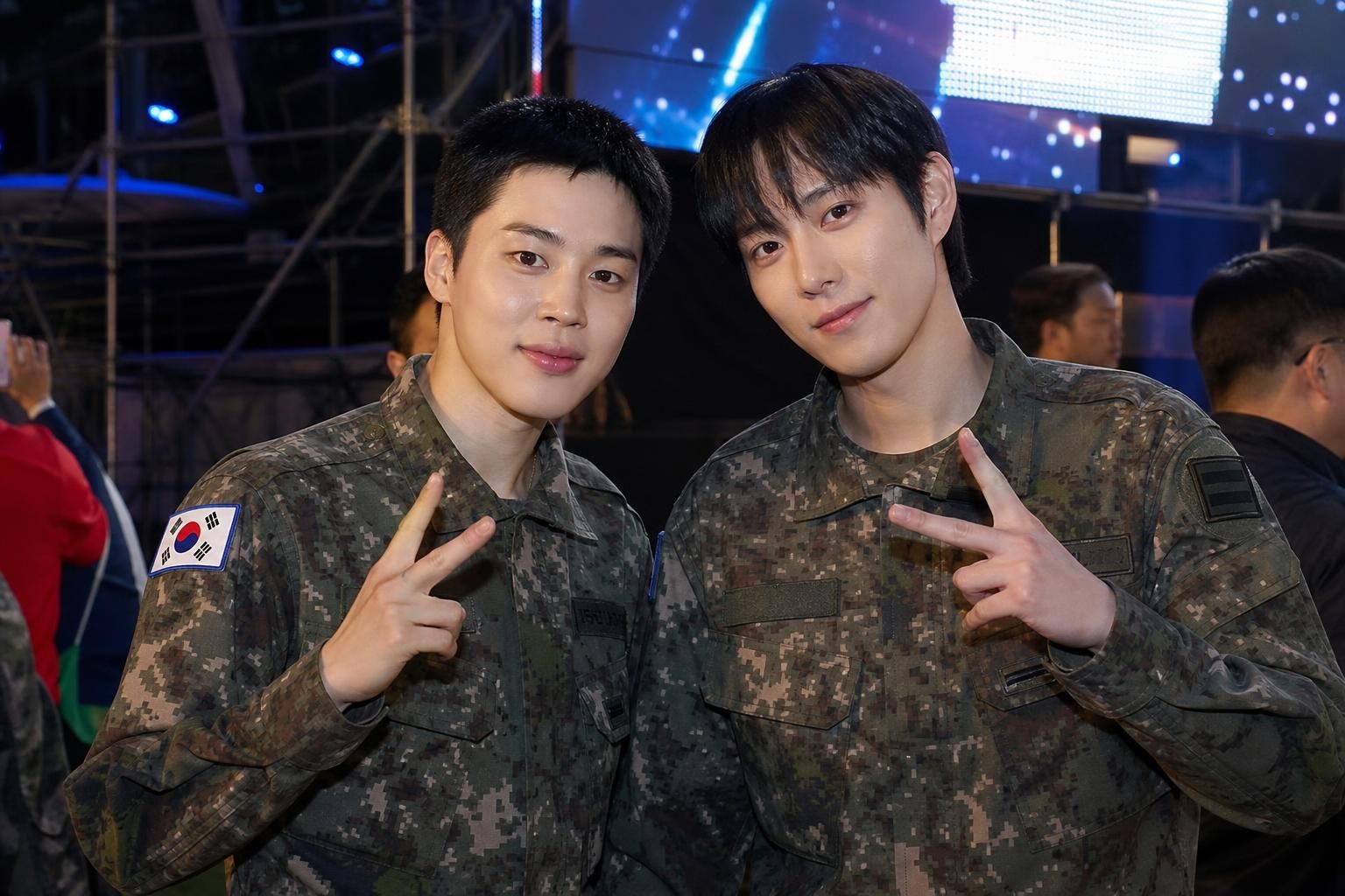 kpop photos Image explaining the article's impact and background - While Jimin and Lisa became targets for look-based and int...