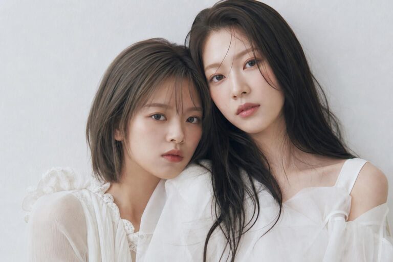 sisterly bond featured image - Jeongyeon and Gong Seung Yeon Debut as Sisters in Harper’s Bazaar Korea Joint Pictorial