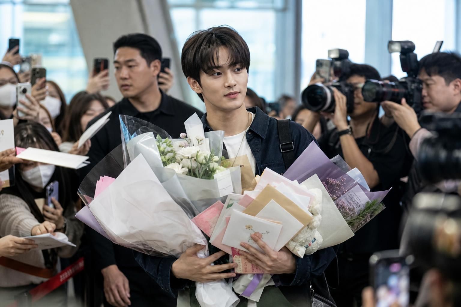 kpop controversy Image explaining the article's impact and background - Controversies involving public figures often intensif...