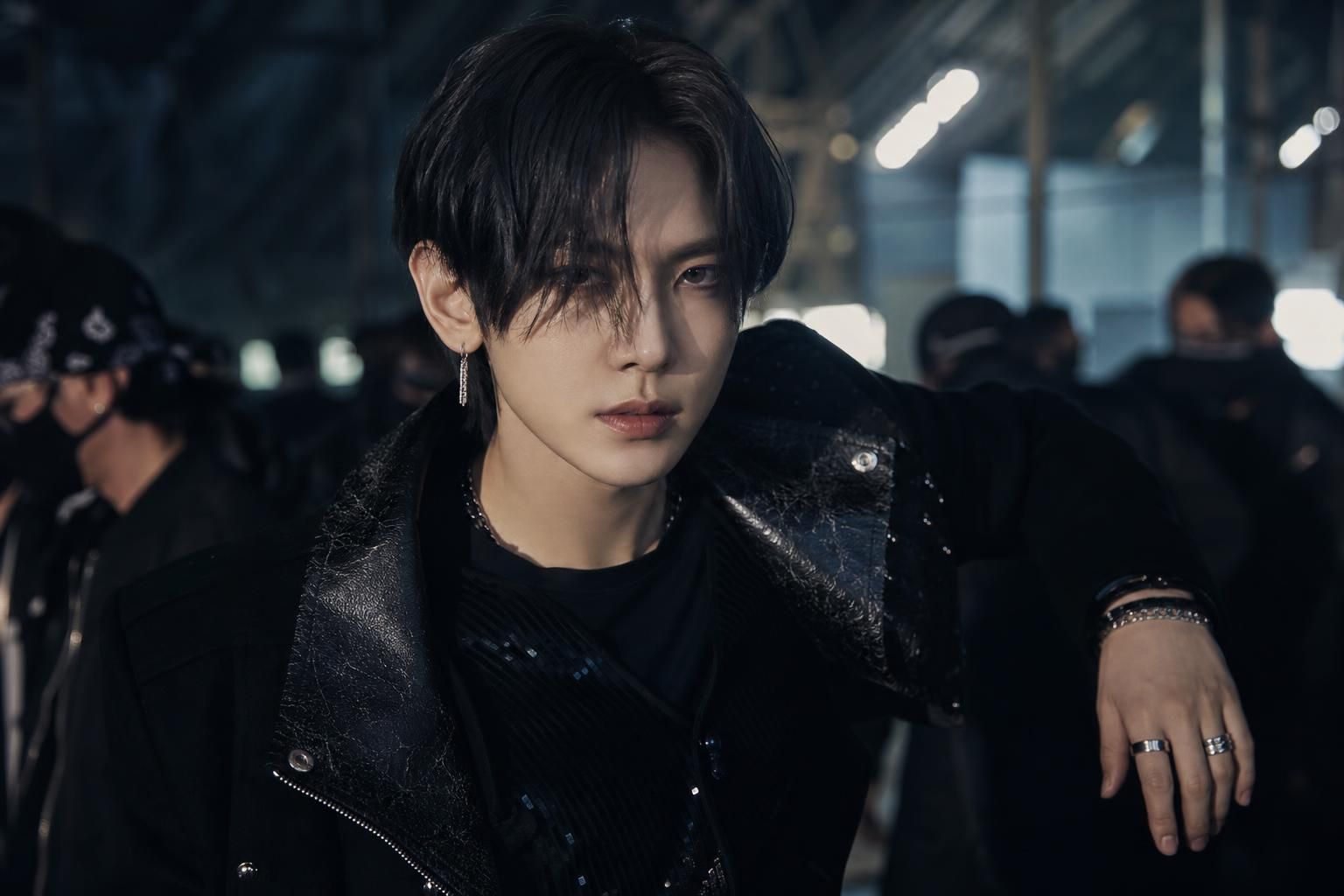 [ATEEZ Bad] Image showing the article's key context - According to fan reactions summarized in Korean entertainment coverage,...