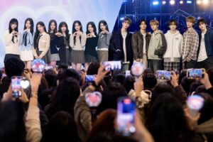 [kpop fans, pre-recording, comeback] featured image - K-pop and TV Take Center Stage as Fans Rally Around “Hearts2Hearts” and...