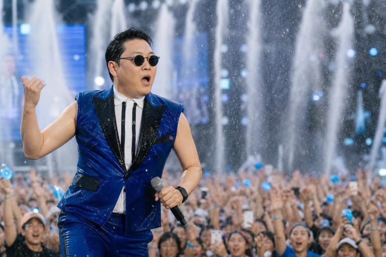 water concert featured image - Psy Kicks Off “흠뻑쇼” Summer Tour in Uijeongbu With Fans Cooling Off Under Concert Waterfalls