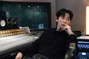 Editorial image of a quiet recording studio for CODE KUNST breakup report