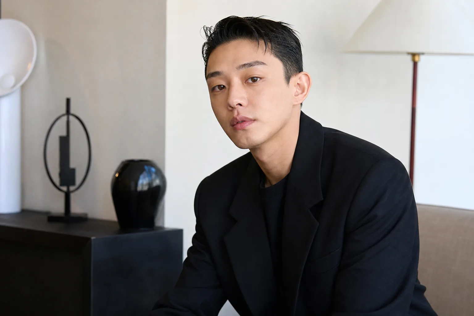 Korean entertainment agency office representing contract transition news