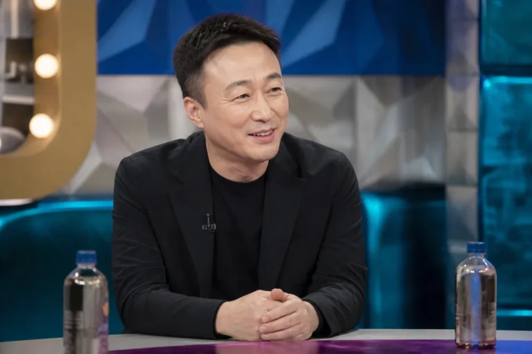 Television studio set representing Lee Seon Min's Radio Star variety show appearance
