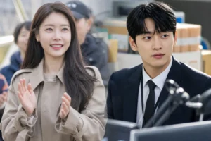 Editorial image for Sojin supporting Lee Dong-ha in Kim Manager drama news