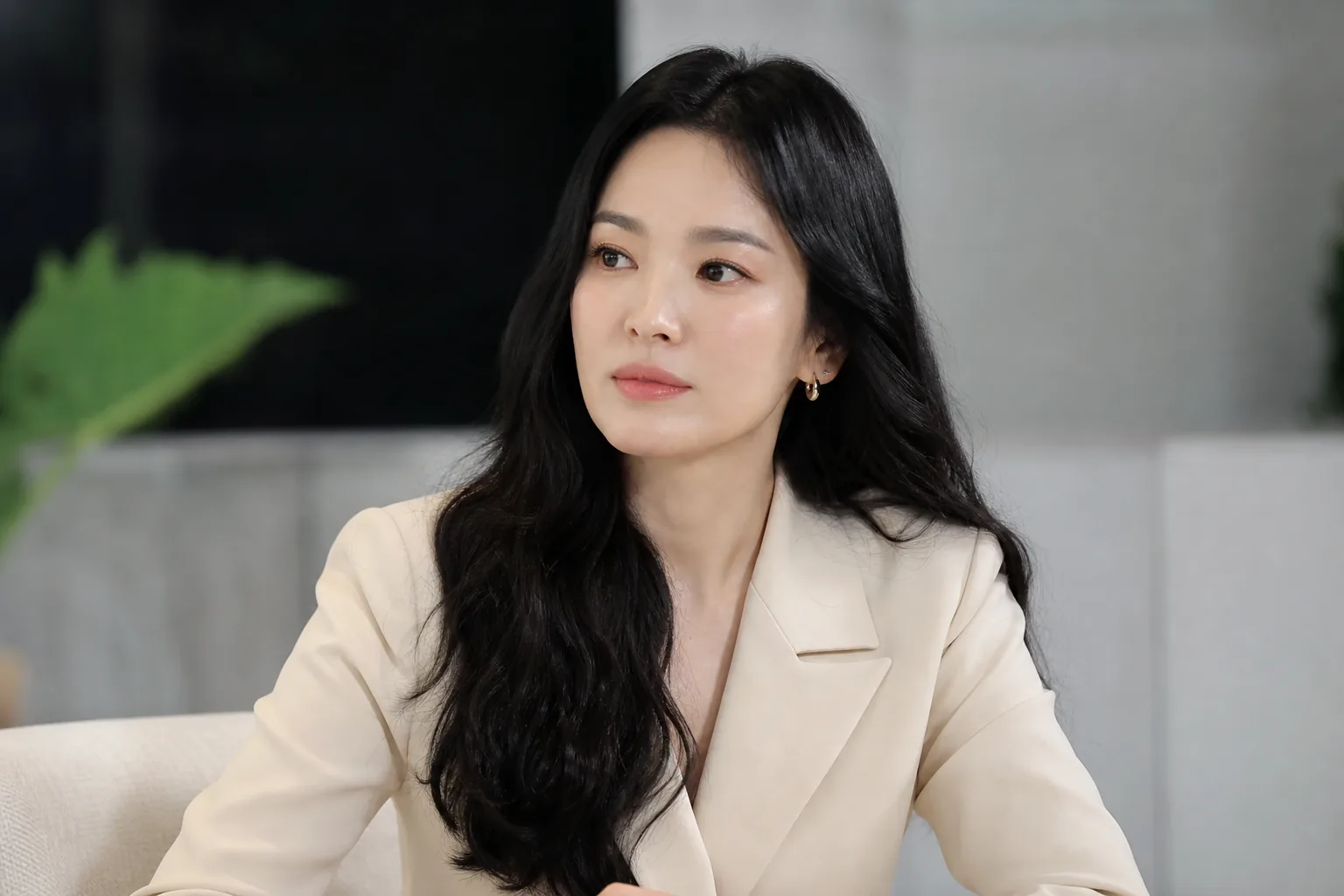 Korean entertainment management office planning actor career strategy