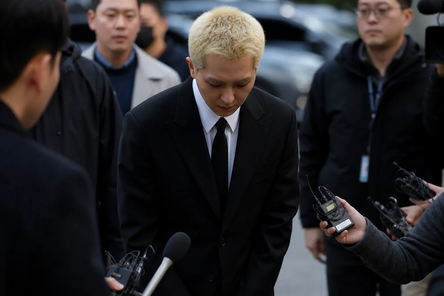 Seoul court hearing about alternative military service attendance records