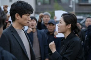 Residents gather for an apartment protest in a scene inspired by JTBC drama The Apartment Job