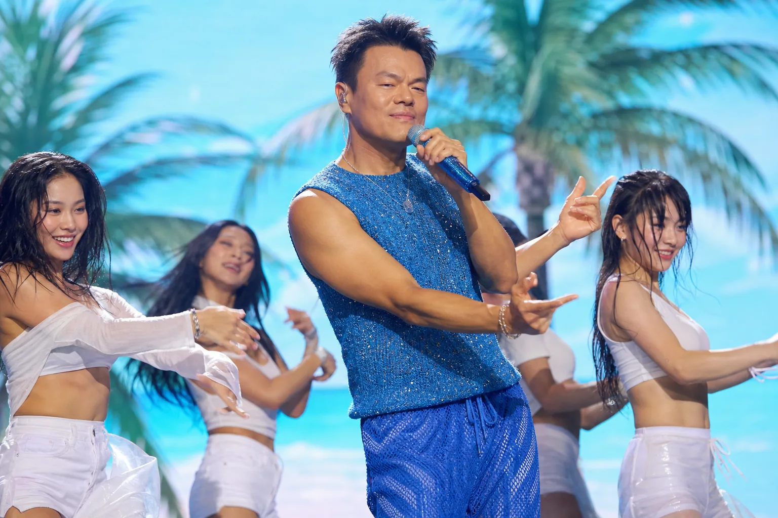 K-pop veteran artist returning to creative work after board role change