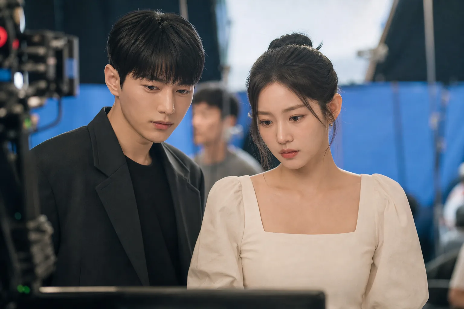 Korean romantic comedy characters facing a supernatural emotional connection crisis