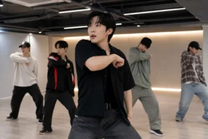 Lee Sang Yi and ATEEZ San inspired viral K-pop dance challenge editorial image