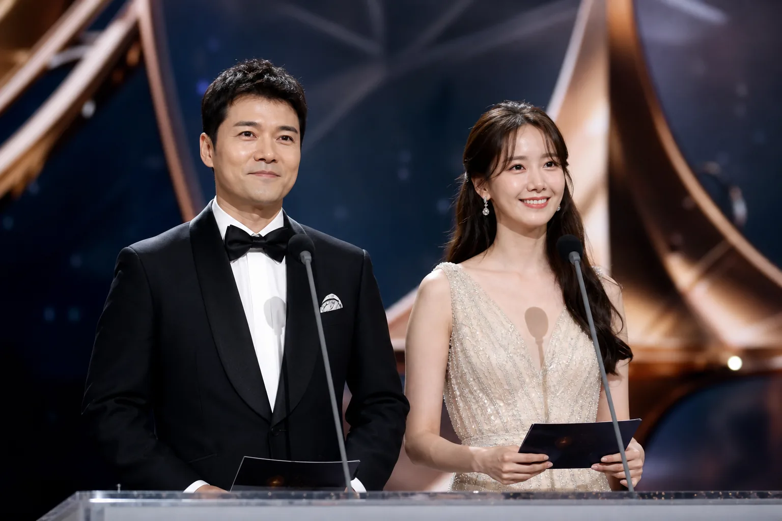 K-content creators gathering for a major streaming awards ceremony