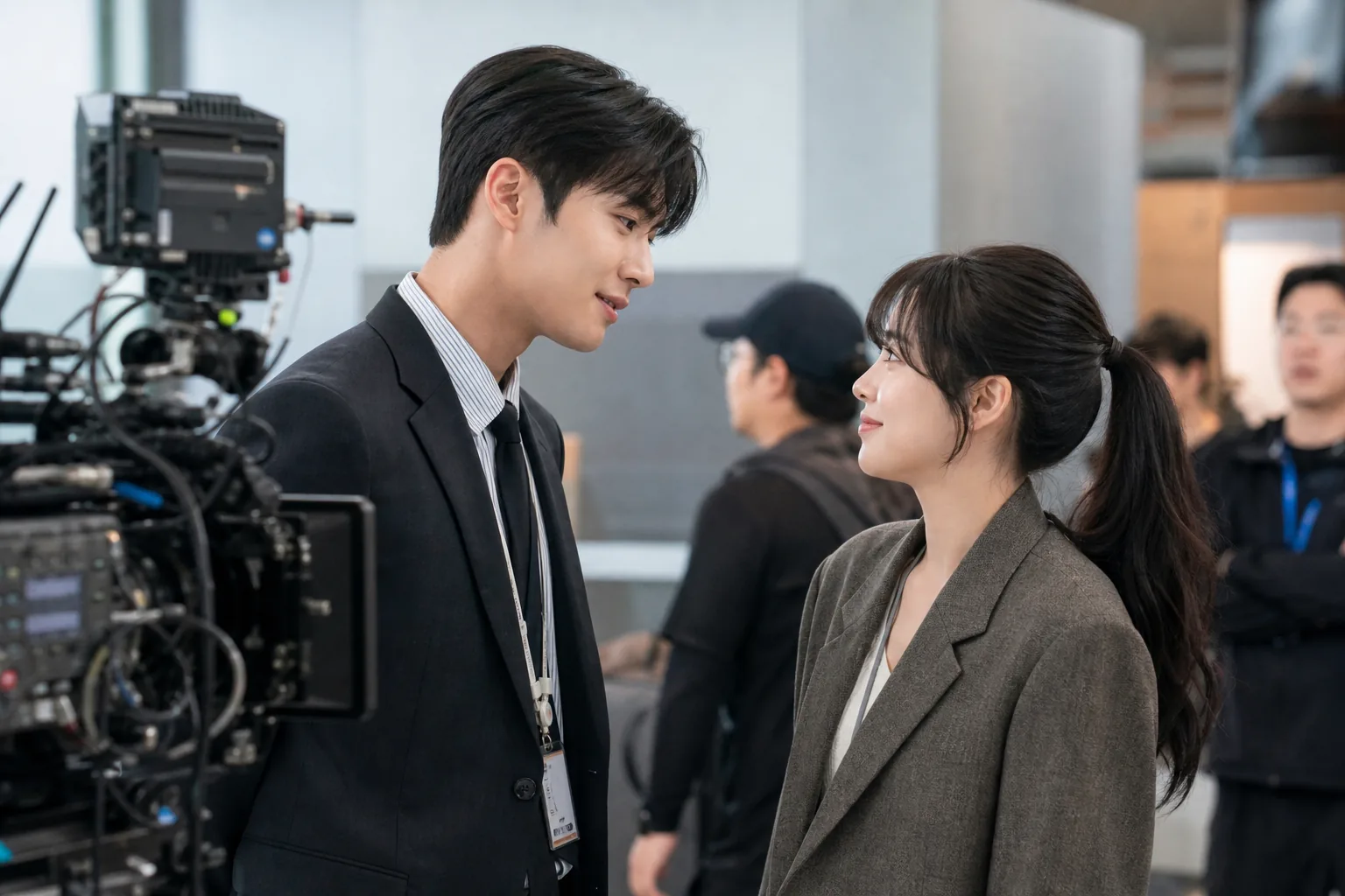 K-drama ratings board and production monitor for See You at Work Tomorrow finale week