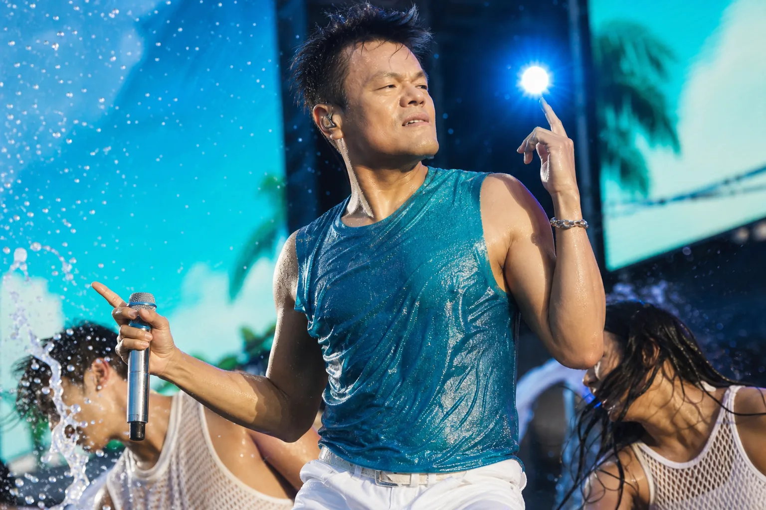J.Y. Park WET summer single performance concept