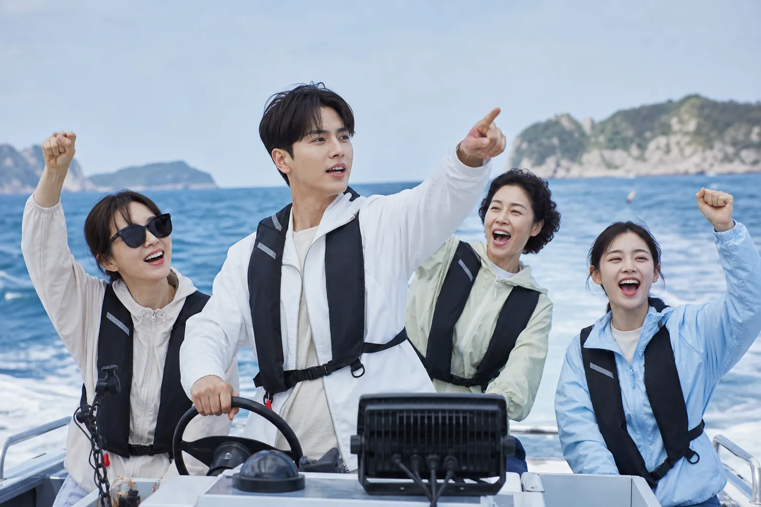 Fresh Off the Sea 3 cast preparing for seaside harvest missions