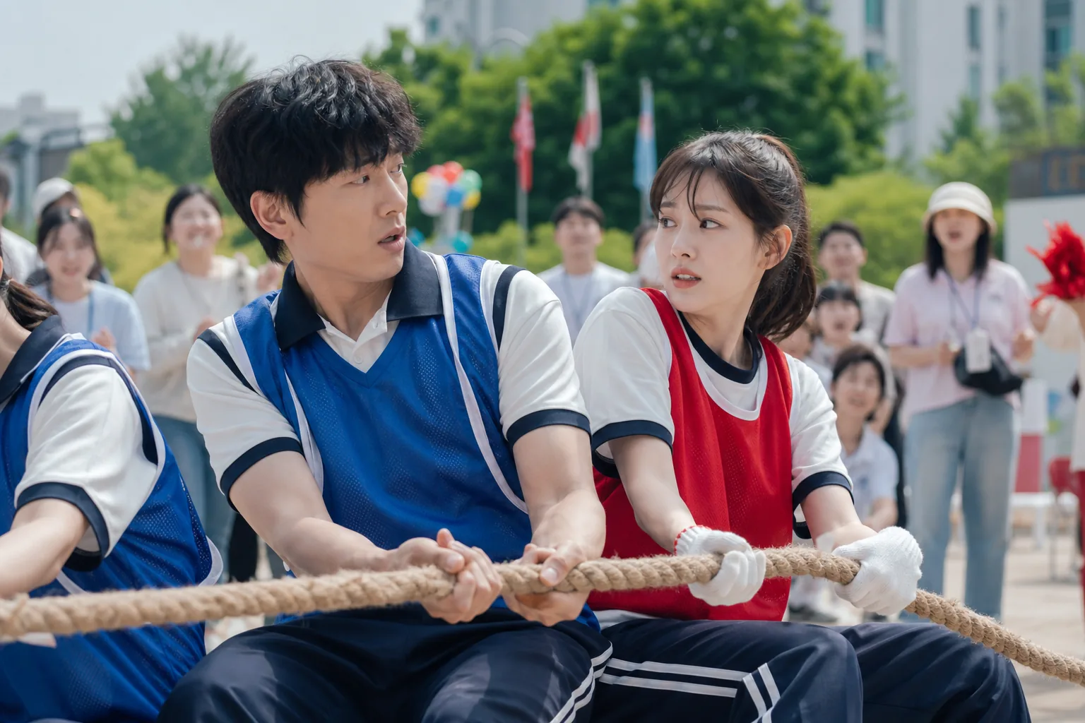 Korean drama apartment community intrigue and romance theme