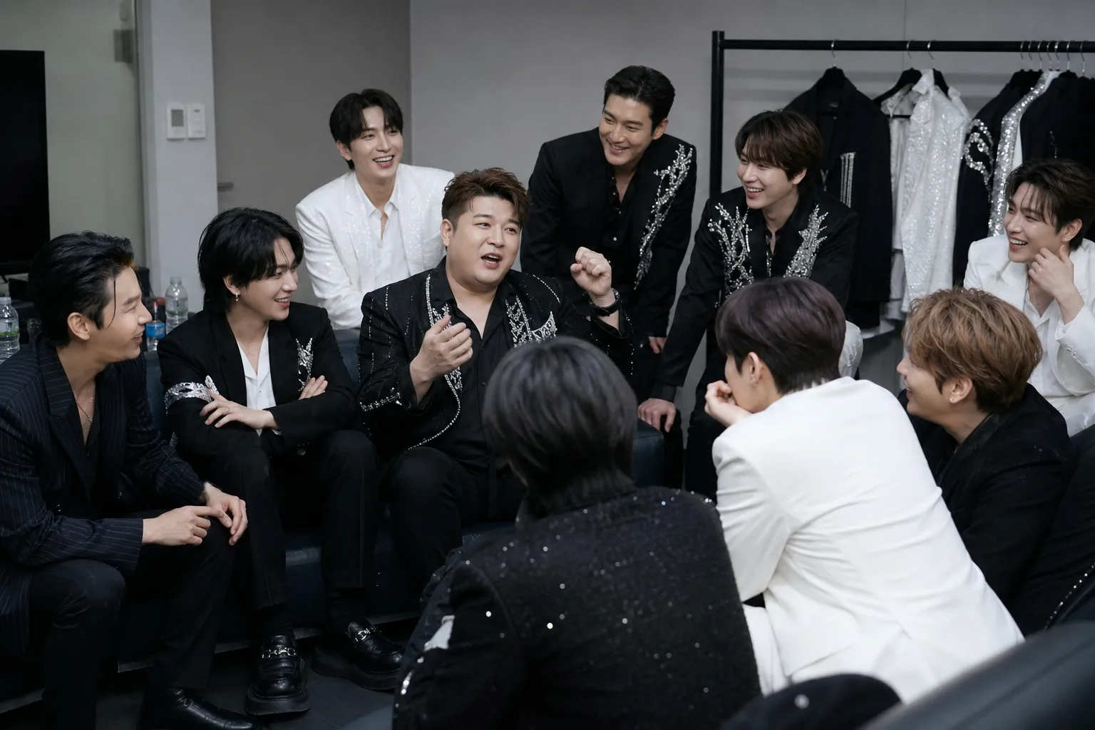 Super Junior variety show friendship and long-running group bond illustration