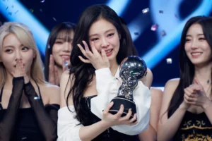 Jennie earns first M Countdown win for Less than a Lover