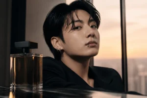 Luxury fragrance bottle and editorial studio lighting inspired by Jungkook’s Chanel Beauty campaign