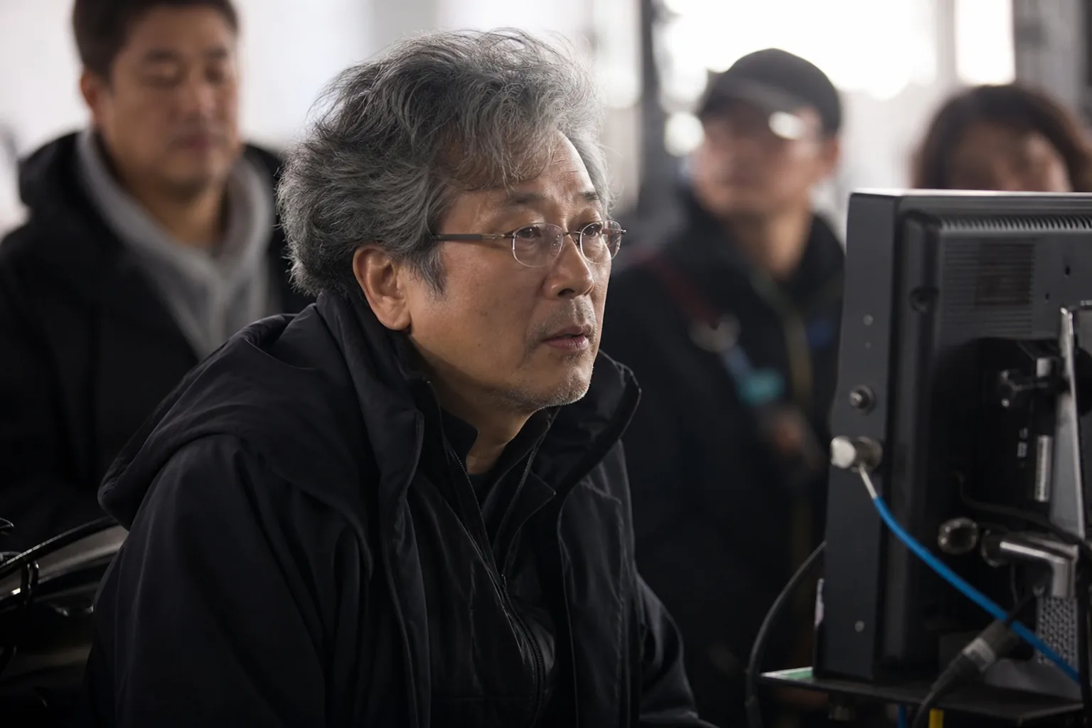 Quiet editing room prepared for the completion of a final Korean drama